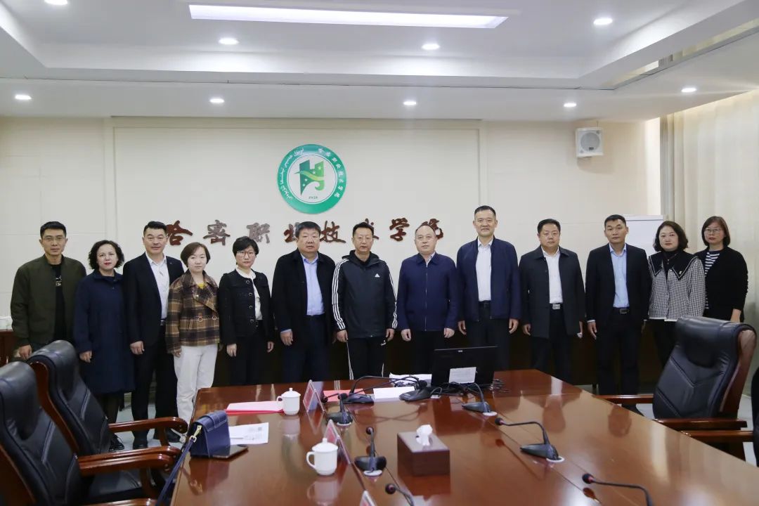 结对共建分院揭牌，慰问专家座谈交流，郑州大学五附院深入推进援疆工作