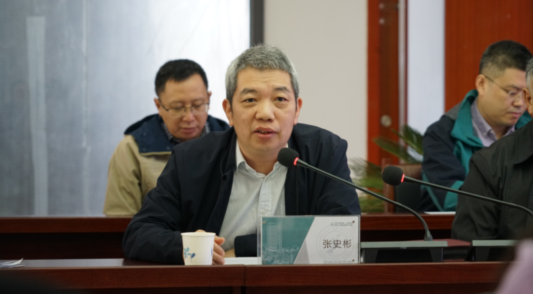 喀什地区第一人民医院举行喀什·张琪专家工作室续签聘任仪式暨细胞治疗工程技术研究中心剪彩仪式
