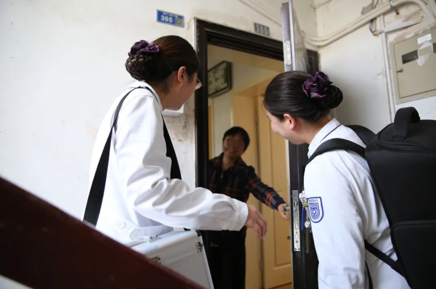 「互联网+护理服务」，打通护理延伸的「最后一公里」