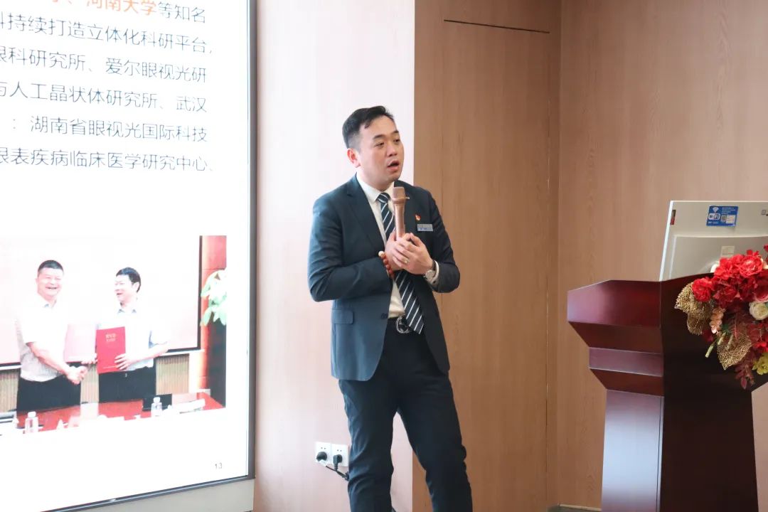 福建医科大学基础医学院及临床医学部一行到访福州爱尔调研交流暨开展访企拓岗促就业专项活动