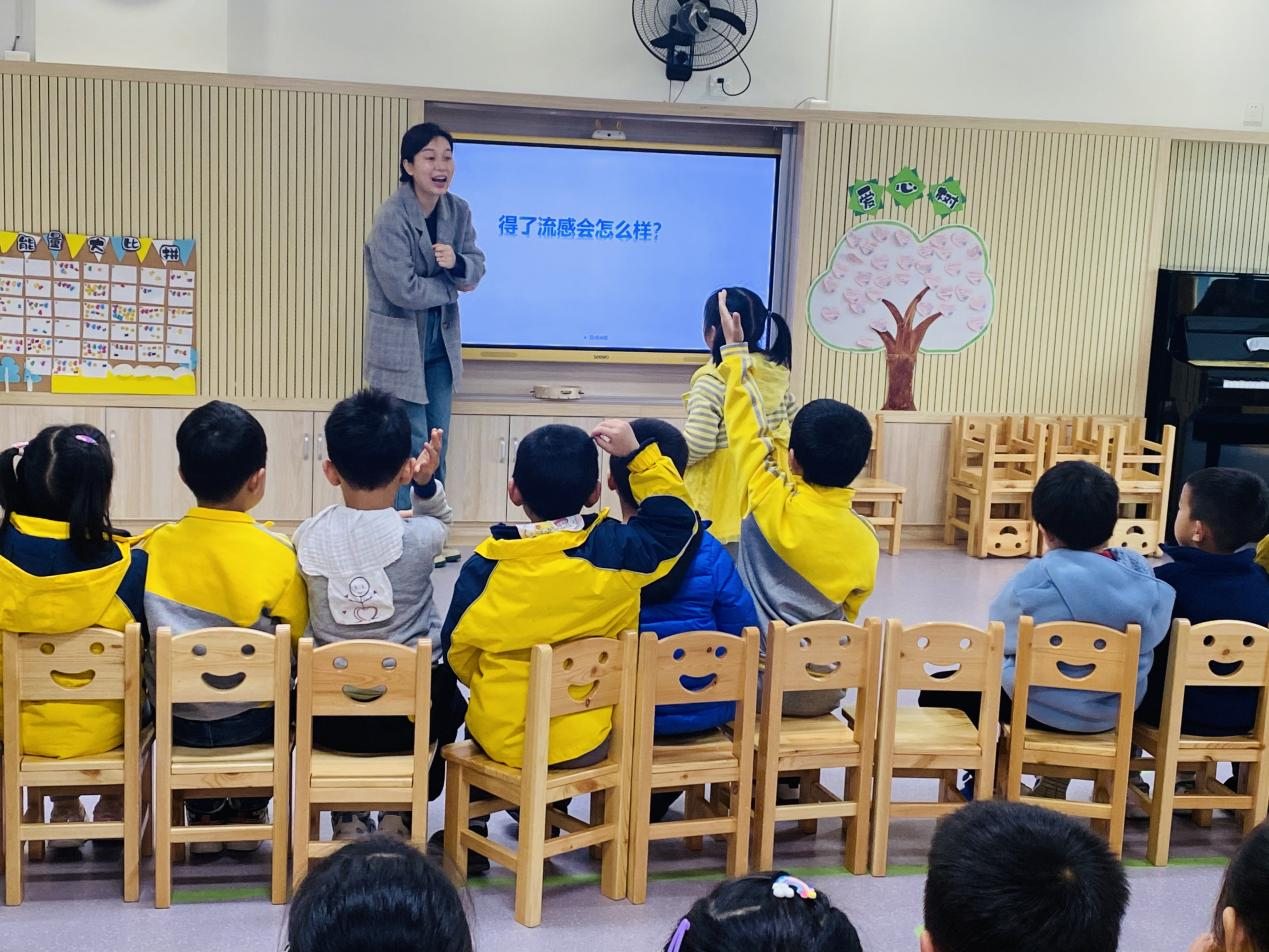 甲流高发 湖南妇女儿童医院「春季传染病防护」 公益课堂进校园