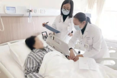 老年医学科医生周焱：为老年人群提供高品质的医疗护理