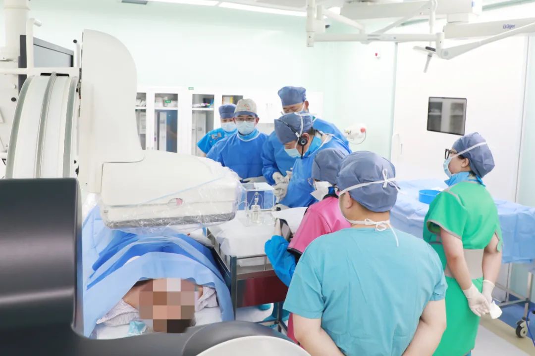 重磅！西安国际医学中心医院首例钇-90 微球治疗肝癌手术成功实施！