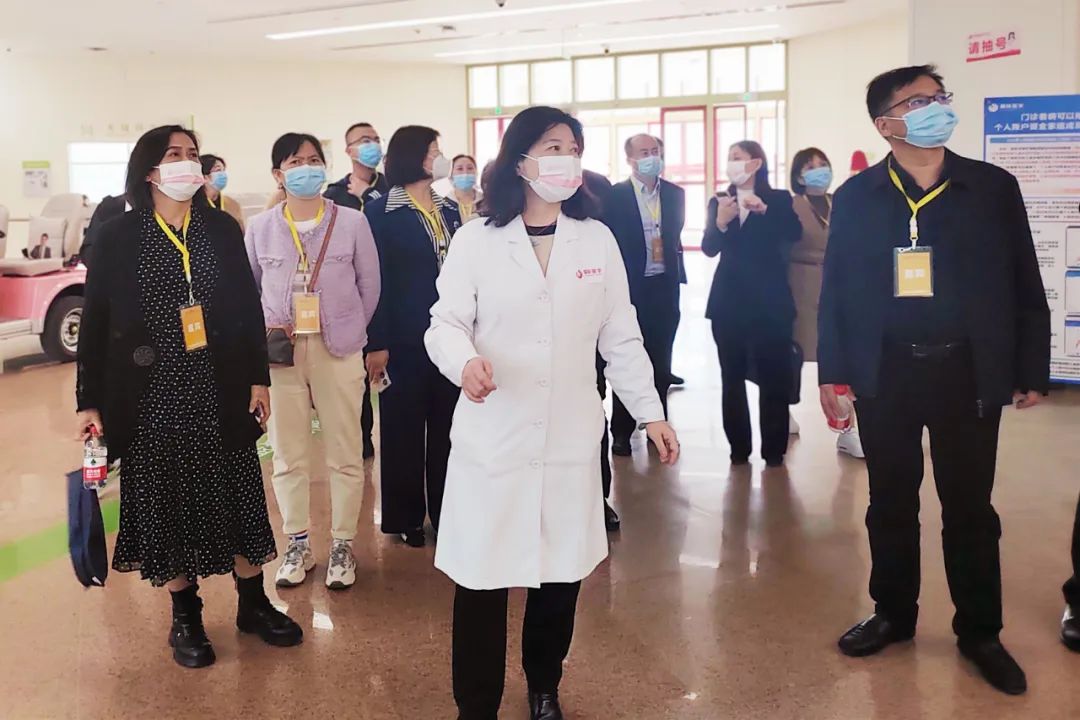 陕西省各地市医保局领导莅临我院参观交流