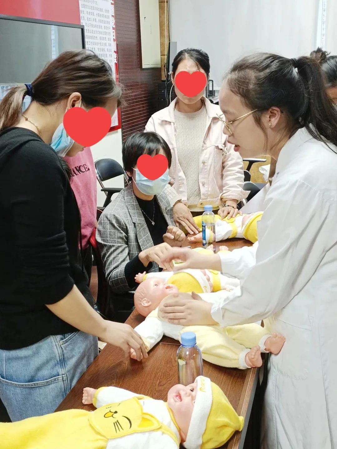 深圳市妇幼保健院大力开展社区母乳喂养促进工作