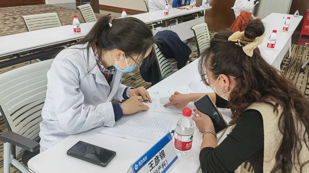 送健康到身边丨北大医疗海洋石油医院走进中海石油（中国）有限公司天津分公司