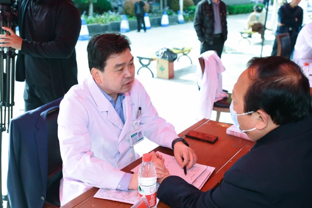 第 29 届全国肿瘤防治宣传周系列活动（河南站）正式启动