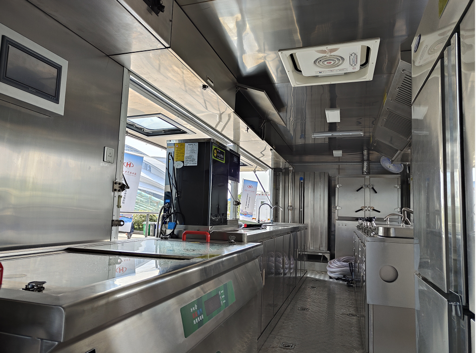 快上车！武汉大学中南医院紧急医学救援黑科技走向台前！