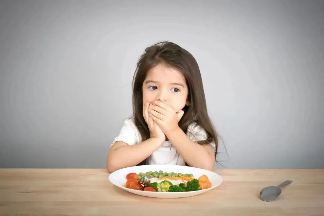 家有挑食宝宝，我们该怎么办？
