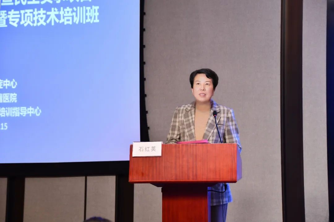 专题培训、科普讲座...... 妇科恶性肿瘤防治知识给您讲明白