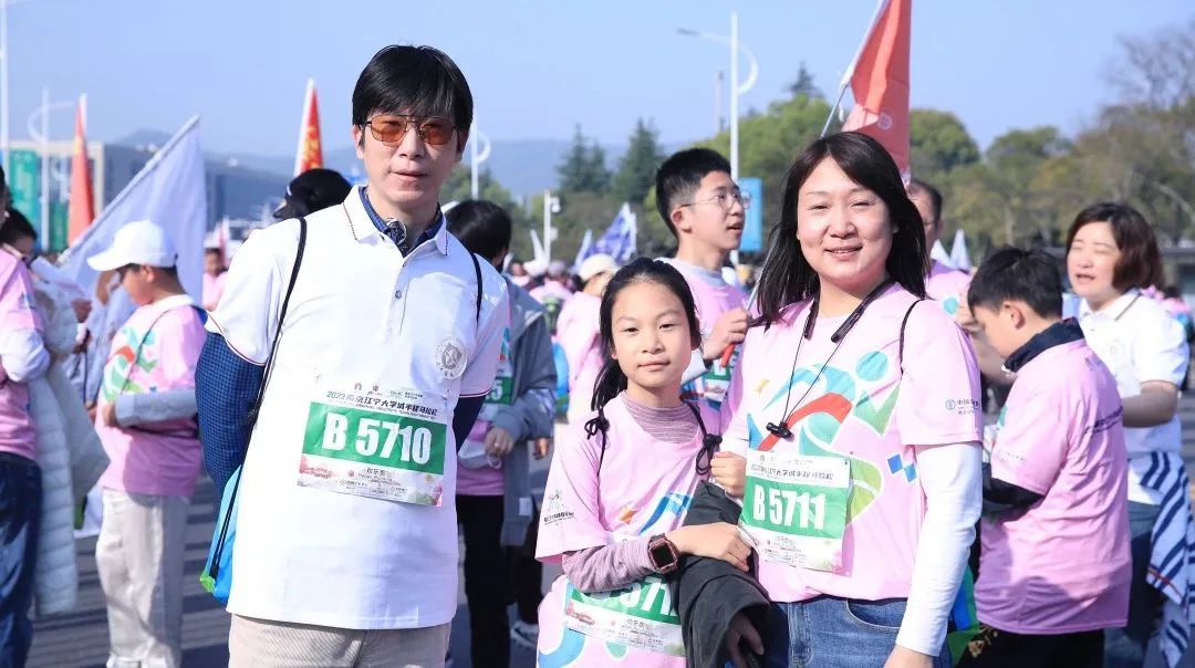 「医」心保障马拉松——南京医科大学附属逸夫医院圆满完成江宁大学城半程马拉松医疗保障工作