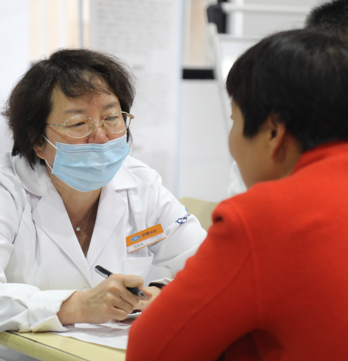 「及时雨」来啦！村子里的这一幕太暖了