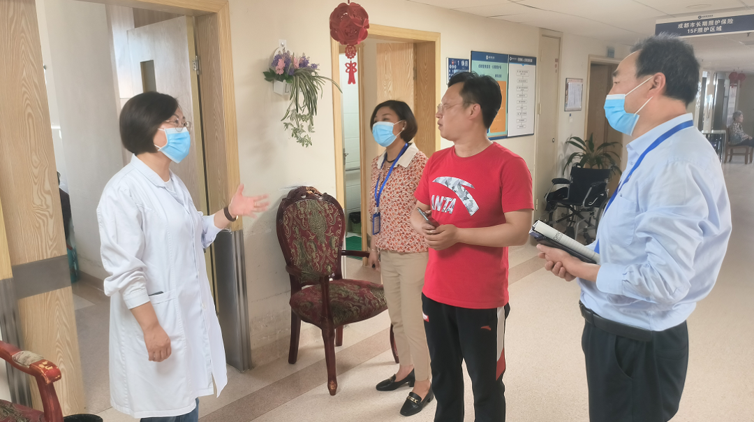 坚决维护人民生命财产安全,成华区二仙桥街道与成都誉美医院联合开展消防隐患专项排查