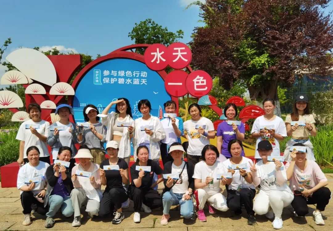 江西省儿童医院举办庆祝 5.12 国际护士节健步行比赛活动