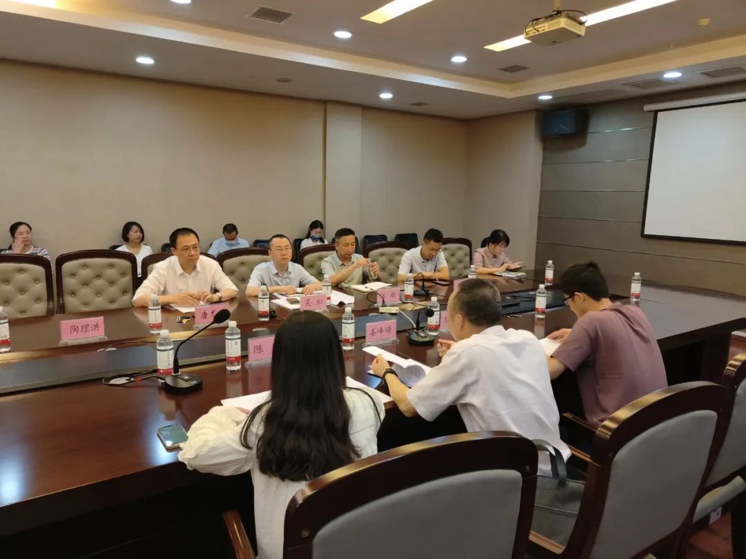 省疫情防控工作督导检查组来九江市第一人民医院进行实地督查