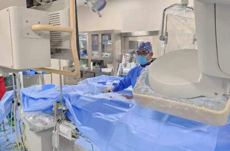 「一心」亦能「二用」！湖州市中心医院开展浙北首例左心耳封堵+房缺封堵一站式手术