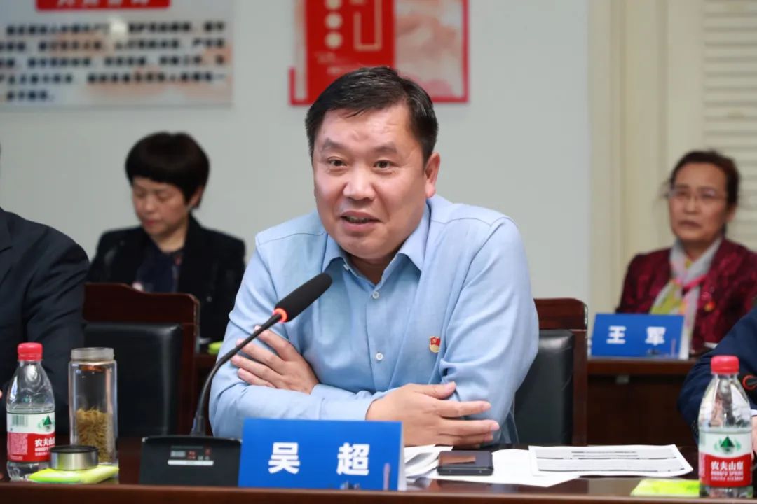 中国科学院院士、郑州大学校长李蓬一行到郑州大学第三附属医院（省妇幼保健院）调研指导工作