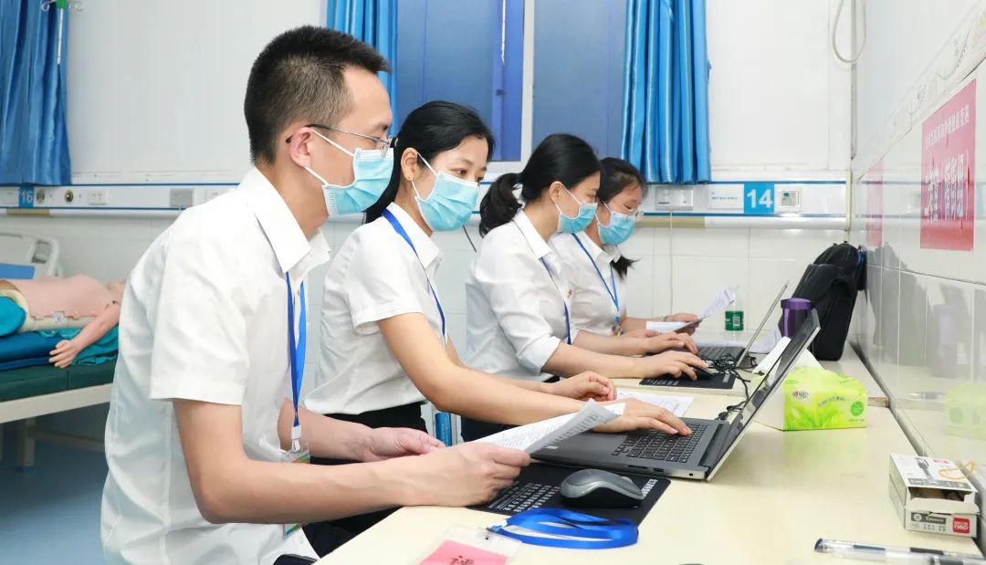 急救技能大比拼，只为守护生命安全 ——我院承办的全县「临床与护理技能竞赛」圆满落幕