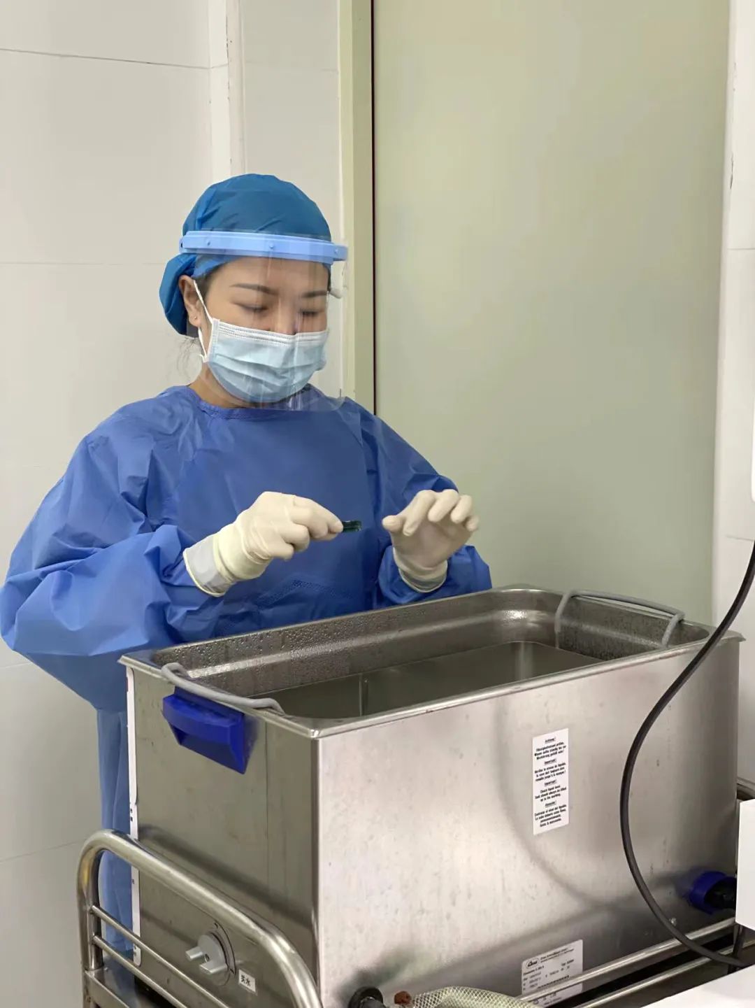「做人,做护士,做天使」护士节征文⑨|甘为绿叶,同样出彩——走进消毒供应中心