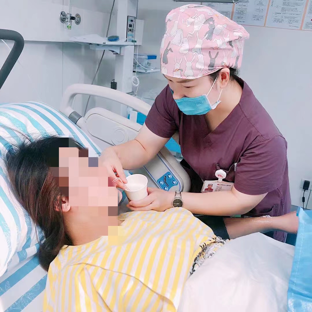 5·12 国际护士节丨用专业守护生命 用爱呵护健康