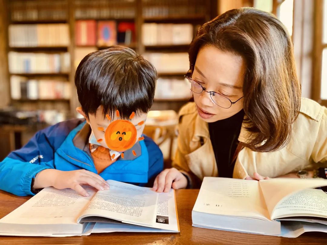 母爱与责任同在，她们是患者的，更是孩子的天使