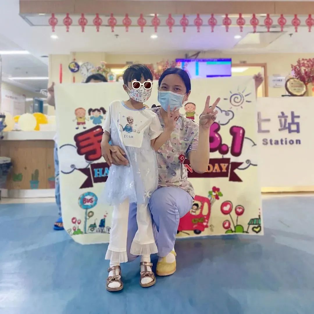 胡正红护士长：提灯前行二十余载，倾心守护 TA 们走向移植后的诗和远方