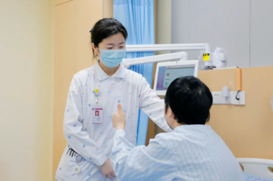 「做人，做护士，做天使」护士节征文⑫｜着白衣，努力成长