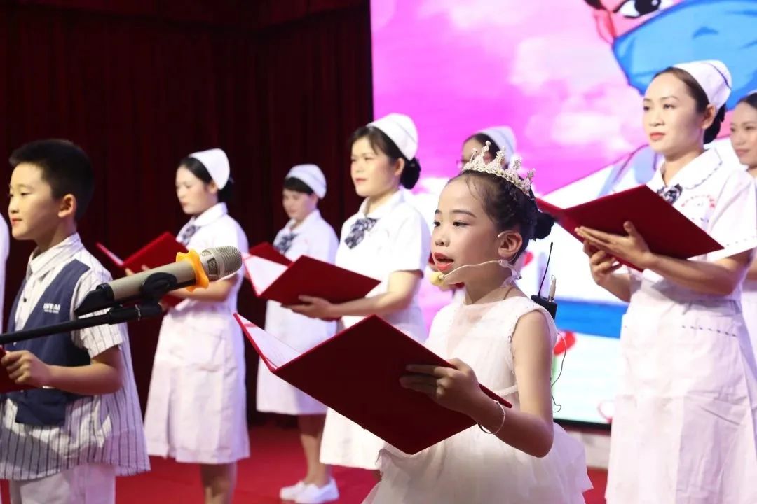 【护士节】致敬最美白衣天使——柳州市红十字会医院举行 2023 年国际护士节系列活动