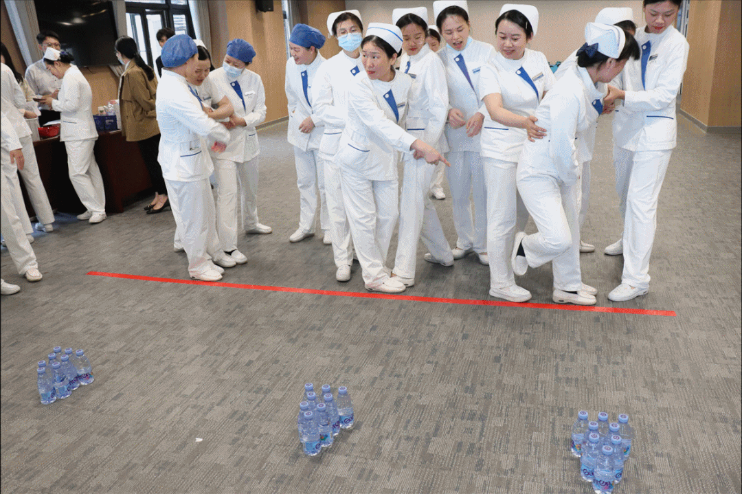 庆祝国际护士节,福州爱尔眼科医院开展「心肺复苏技能竞赛」及主题团建活动