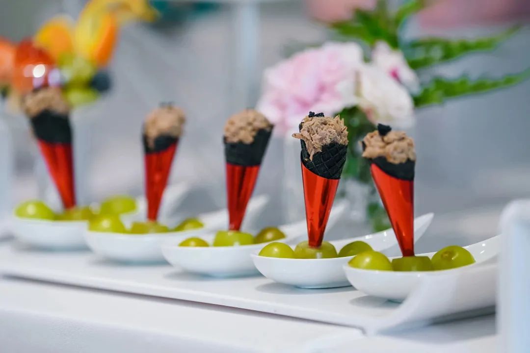 和睦家 x 保时捷 | 「小小医生」职业体验日，母亲节亲子活动完美落幕！