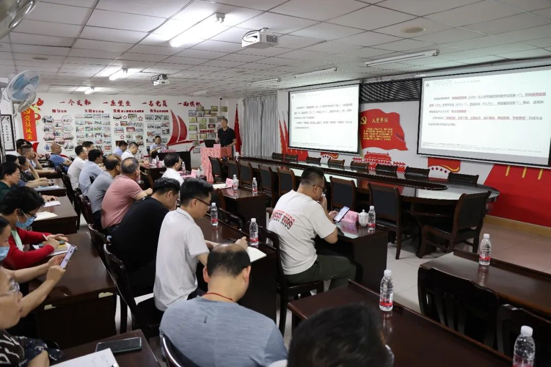 「钟远鸣广西名中医工作站」揭牌落户贵港市中西医结合骨科医院