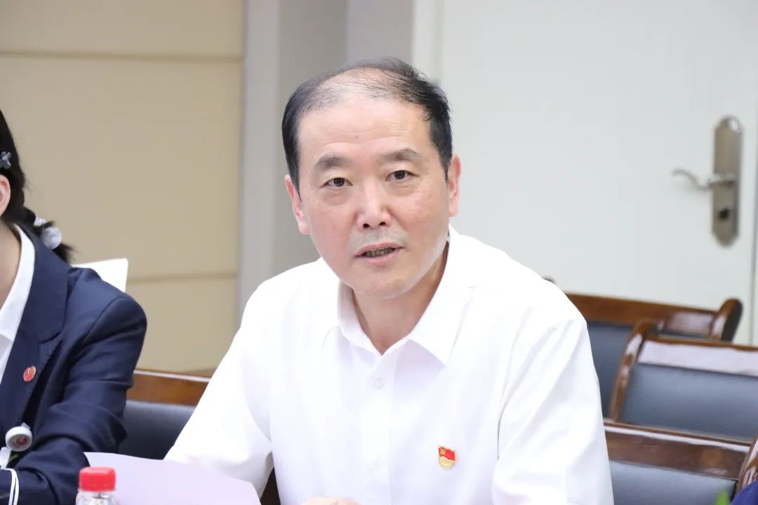 西安高新医院召开 2023 年行风建设座谈会