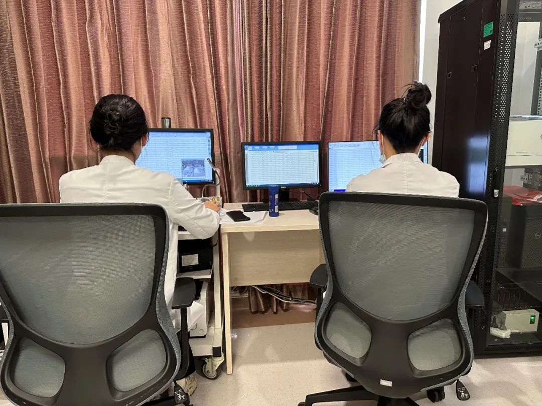 「学霸」儿子睡觉时手脚抖口角抽，没想到居然是癫痫！