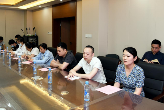 南昌大学第二附属医院召开首期青年发展沙龙暨 2023 年度近年入职博士交流座谈会