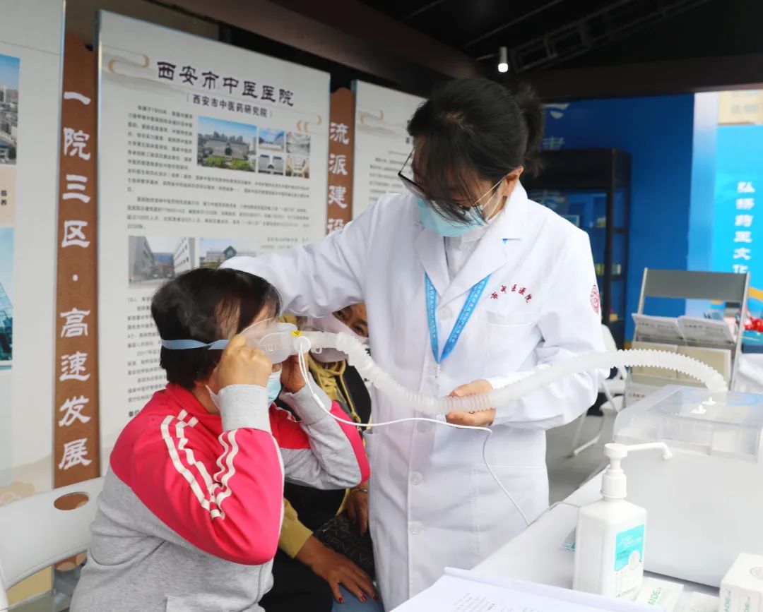 2023 孙思邈中医药养生保健产业博览会开幕——西安市中医医院文化展示亮点纷呈备受青睐