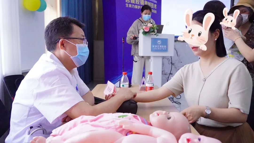 爱在江湾,欢乐成长:医院里的多彩儿童节