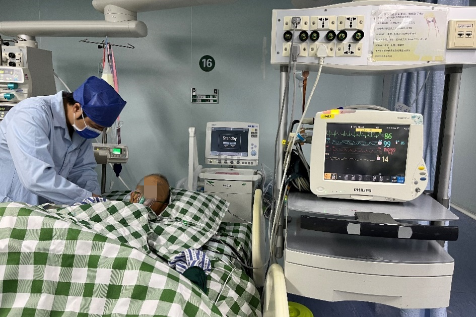 广西中医药大学第一附属医院成功救治一位肝硬化门静脉高压伴消化道大出血休克患者