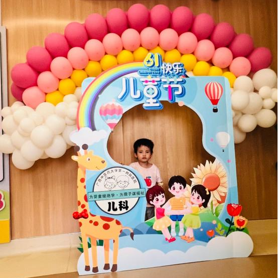 广西中医药大学第一附属医院儿科举办「儿童健康调养防慢病」儿童节义诊活动