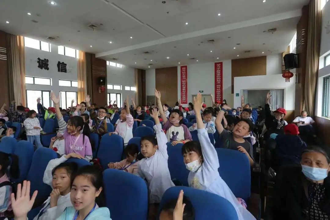 小小中医体验官——荆门晚报小记者走进荆门市中医医院学习中医药文化