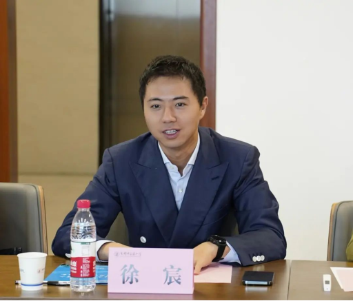 成都中医药大学与顾连医疗探讨校企合作，共谋发展