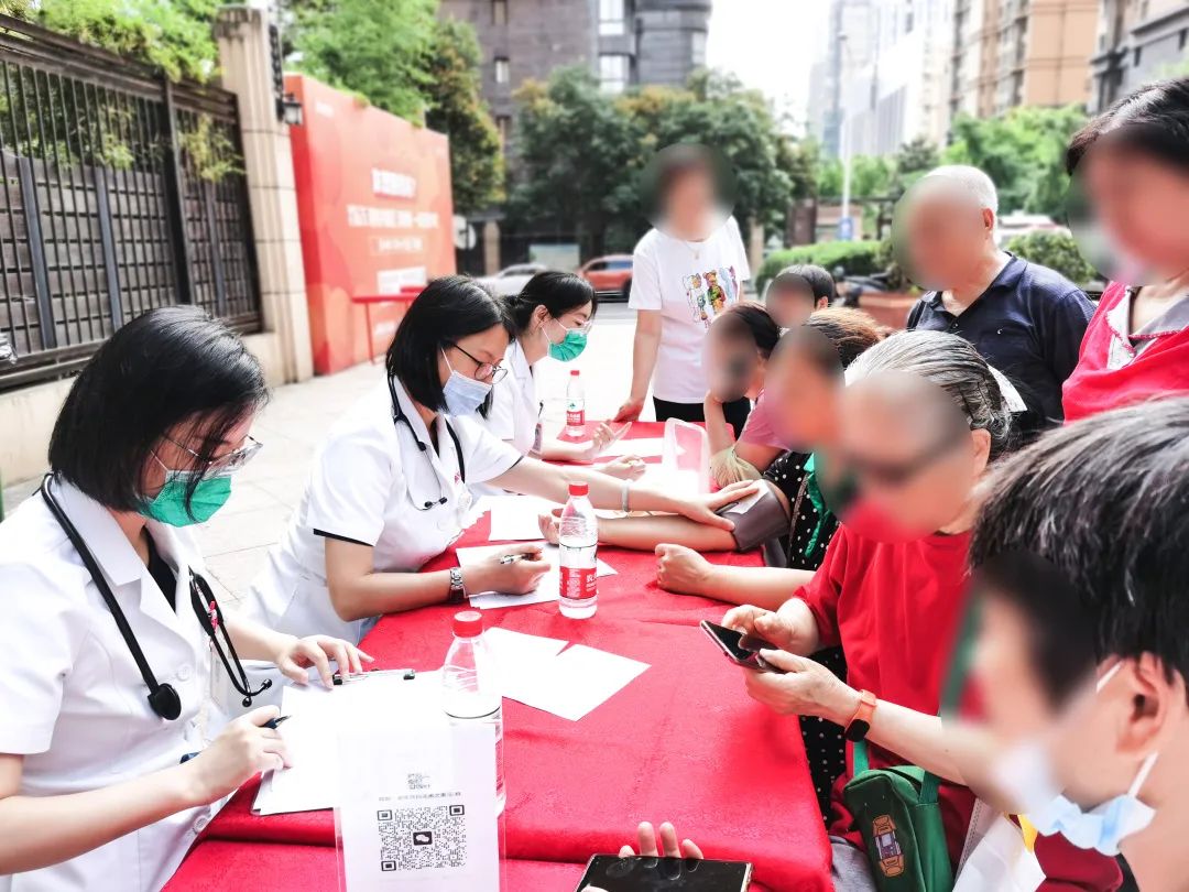 情暖端午 | 西安高新医院老年病科老年慢病义诊活动进社区