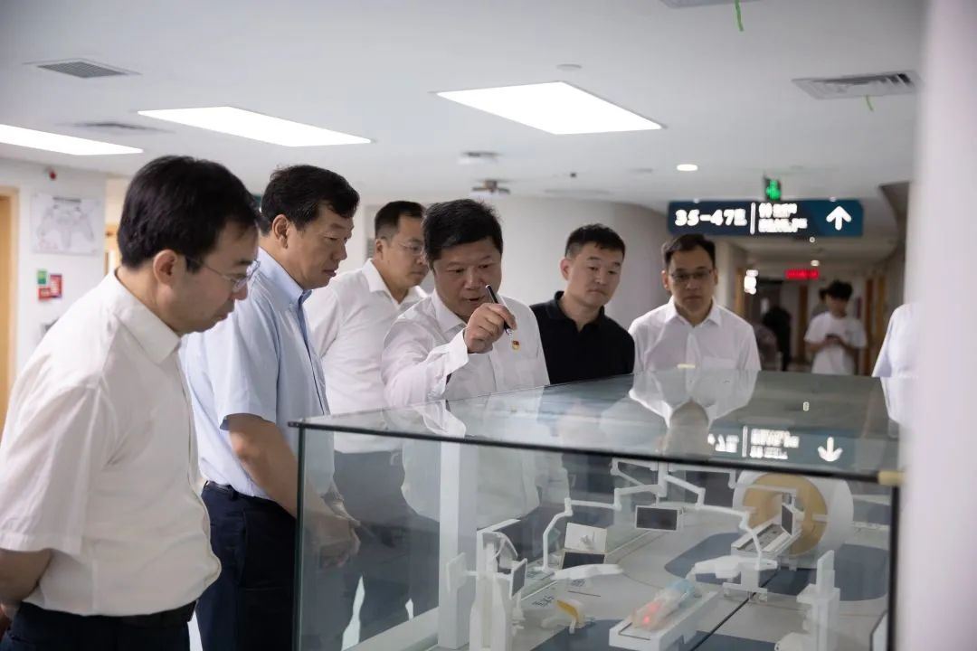 「新老」碰撞,熠熠生辉!这家老牌医院的领导率队莅临萨米医疗