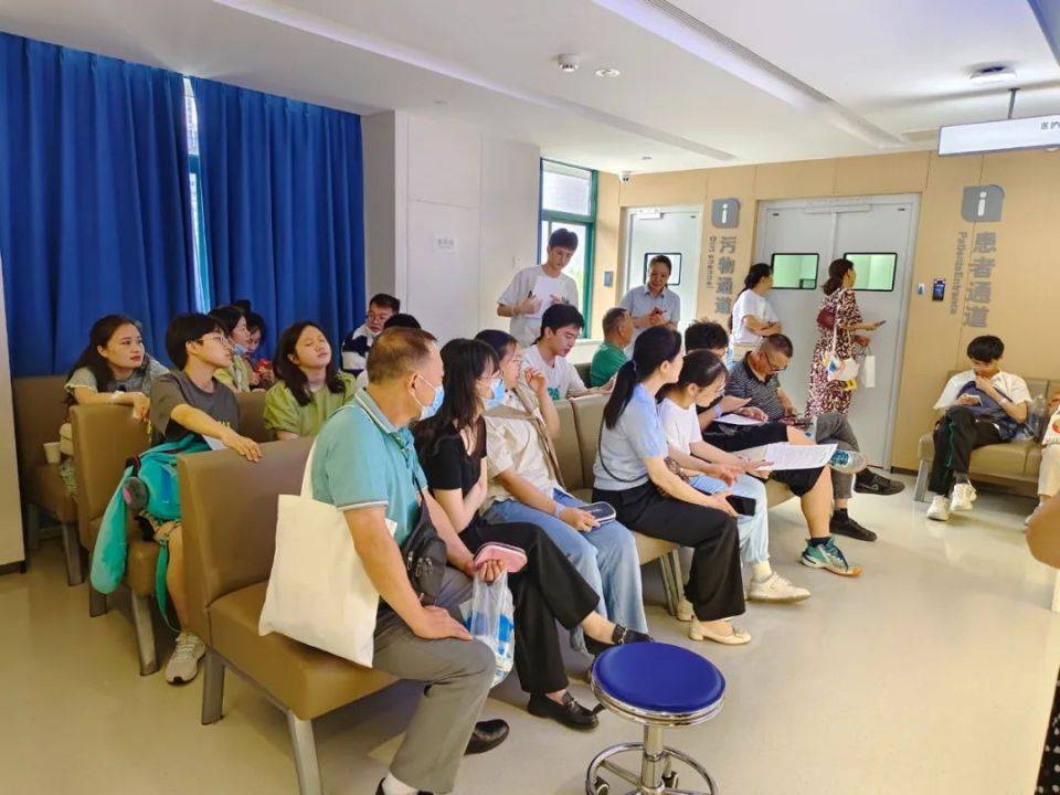 高考结束后想做近视手术需要注意什么？武汉普瑞眼科医生在线科普