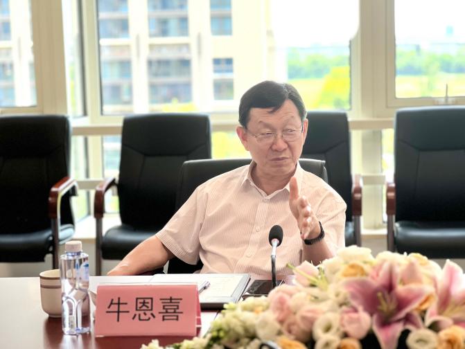 中国康复医学会监事长、党委副书记牛恩喜教授莅临明州医疗交流指导工作