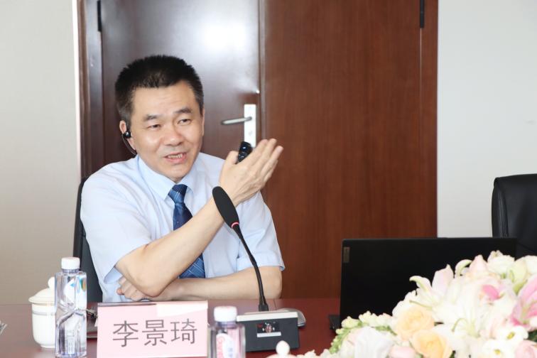 中国康复医学会监事长、党委副书记牛恩喜教授莅临明州医疗交流指导工作