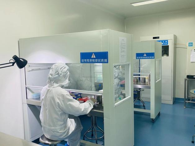 热烈欢迎澳大利亚成都总领事馆詹总、澳大利亚新南威尔士州驻中国政府事务张婧怡女士莅临威斯腾生物交流访问！