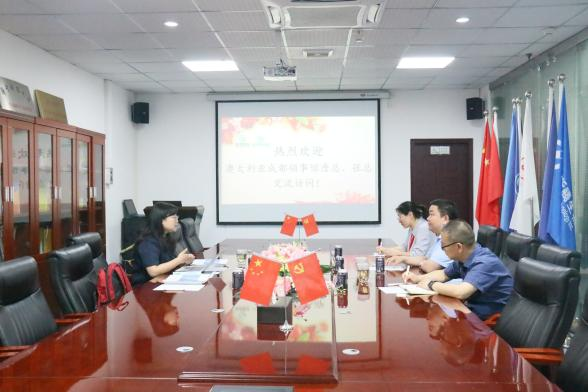 热烈欢迎澳大利亚成都总领事馆詹总、澳大利亚新南威尔士州驻中国政府事务张婧怡女士莅临威斯腾生物交流访问！