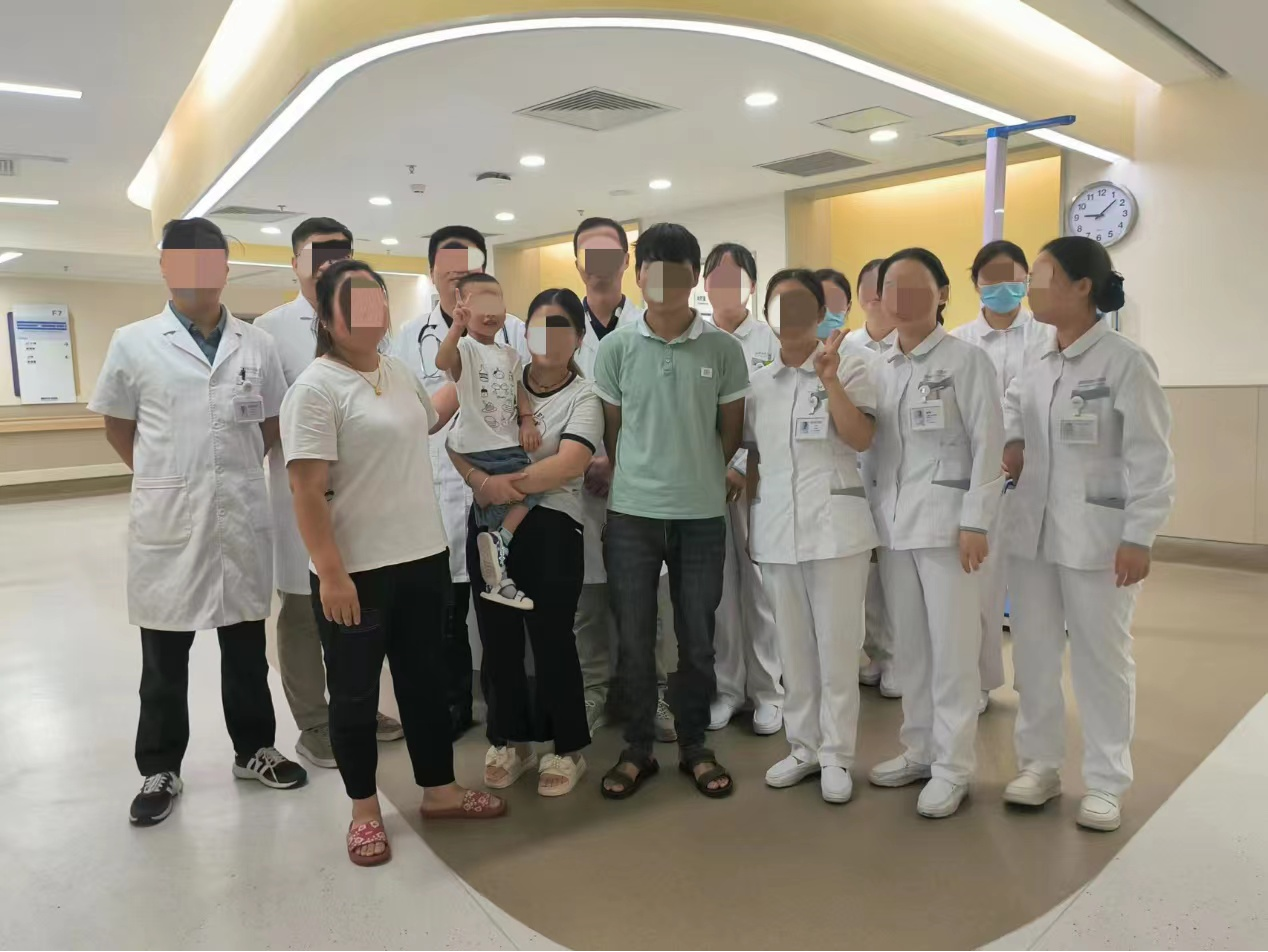 3D 打印一颗「心」！罕见复杂型先心病男孩获新生