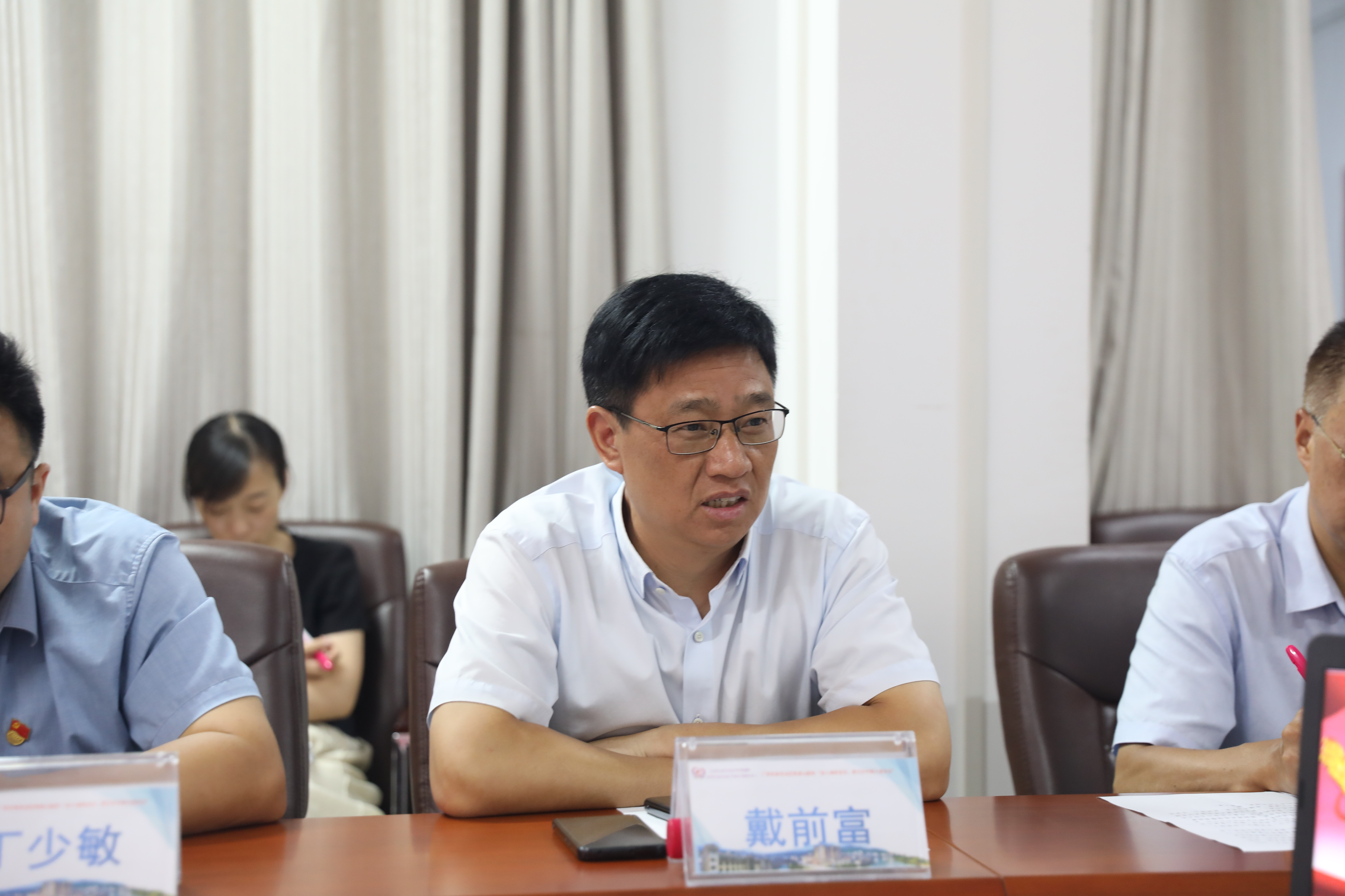 深入调研走访 助力乡村振兴 南溪山医院医疗集团在龙胜举行乡村振兴座谈会