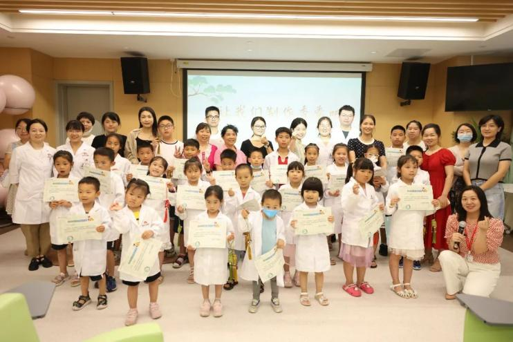 草莓儿科压箱宝：这些儿童友好场面，你见过吗？